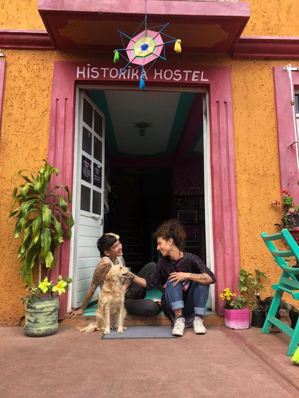 Historika Hostel Cultural San Cristobal de las Casas Bagian luar foto
