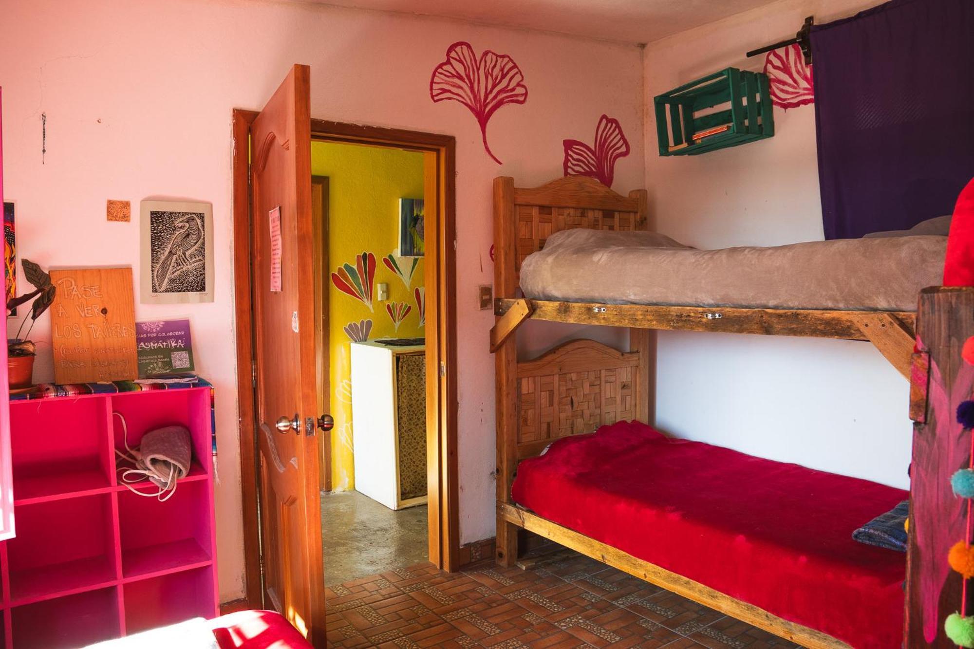 Historika Hostel Cultural San Cristobal de las Casas Bagian luar foto